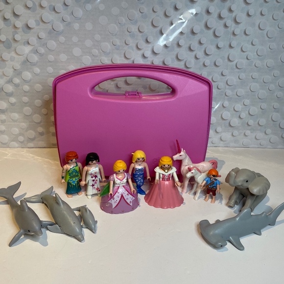Playmobil 👑Princess & 🦄Fantasy creatures carrying case - Picture 1 of 9